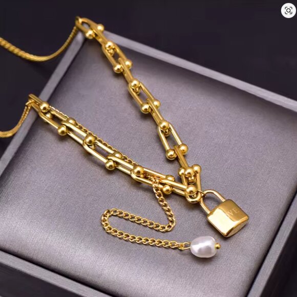 316L Stainless Steel New Fashion Fine Jewelry Lovers Lock U-Shaped Pearl Tassels - Picture 3 of 6